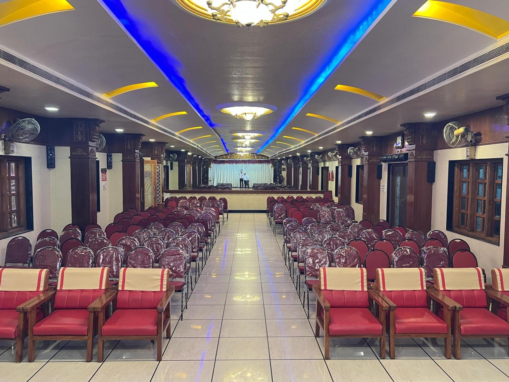 The Grand Krishna Rooms Bangalore Exterior foto